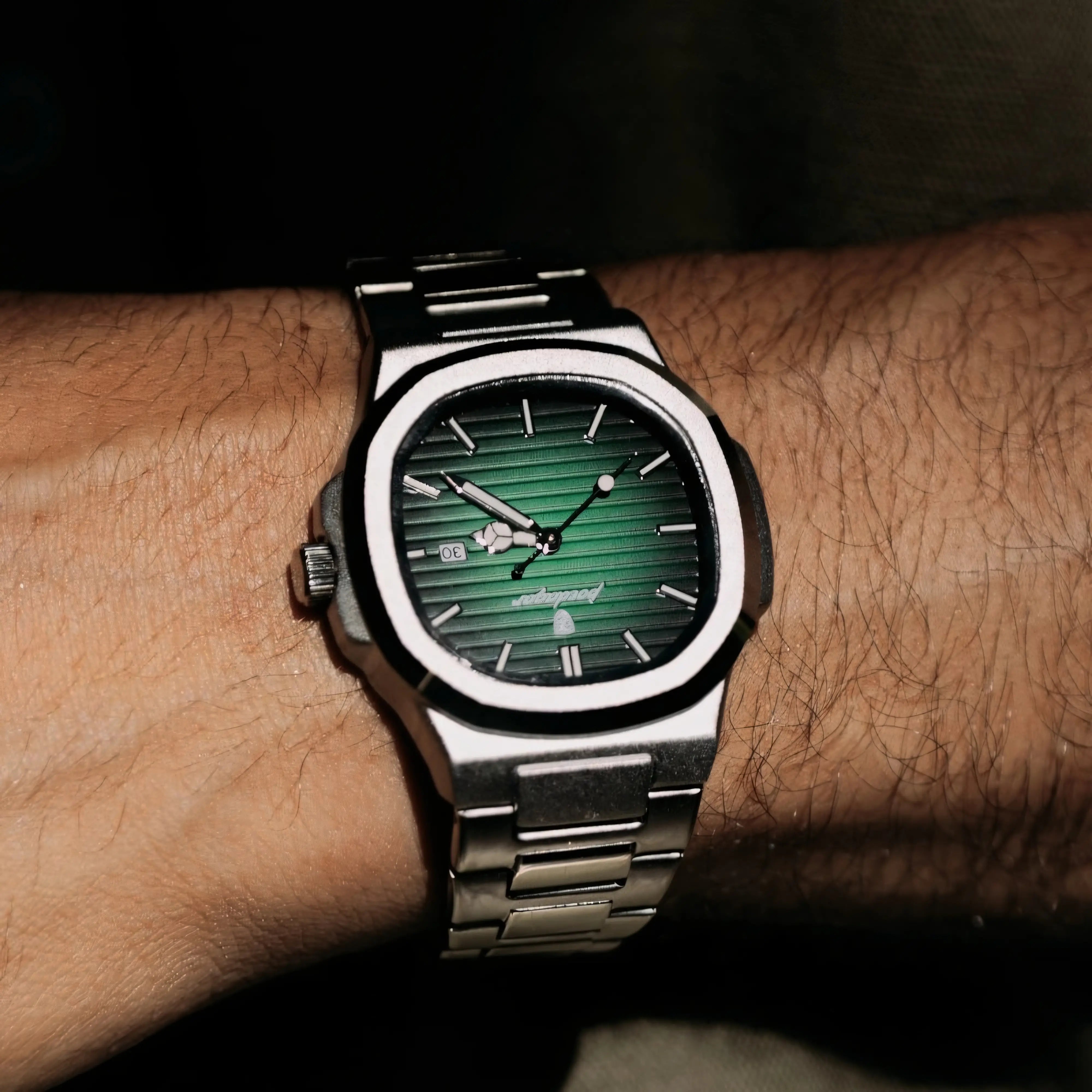 #color_emerald